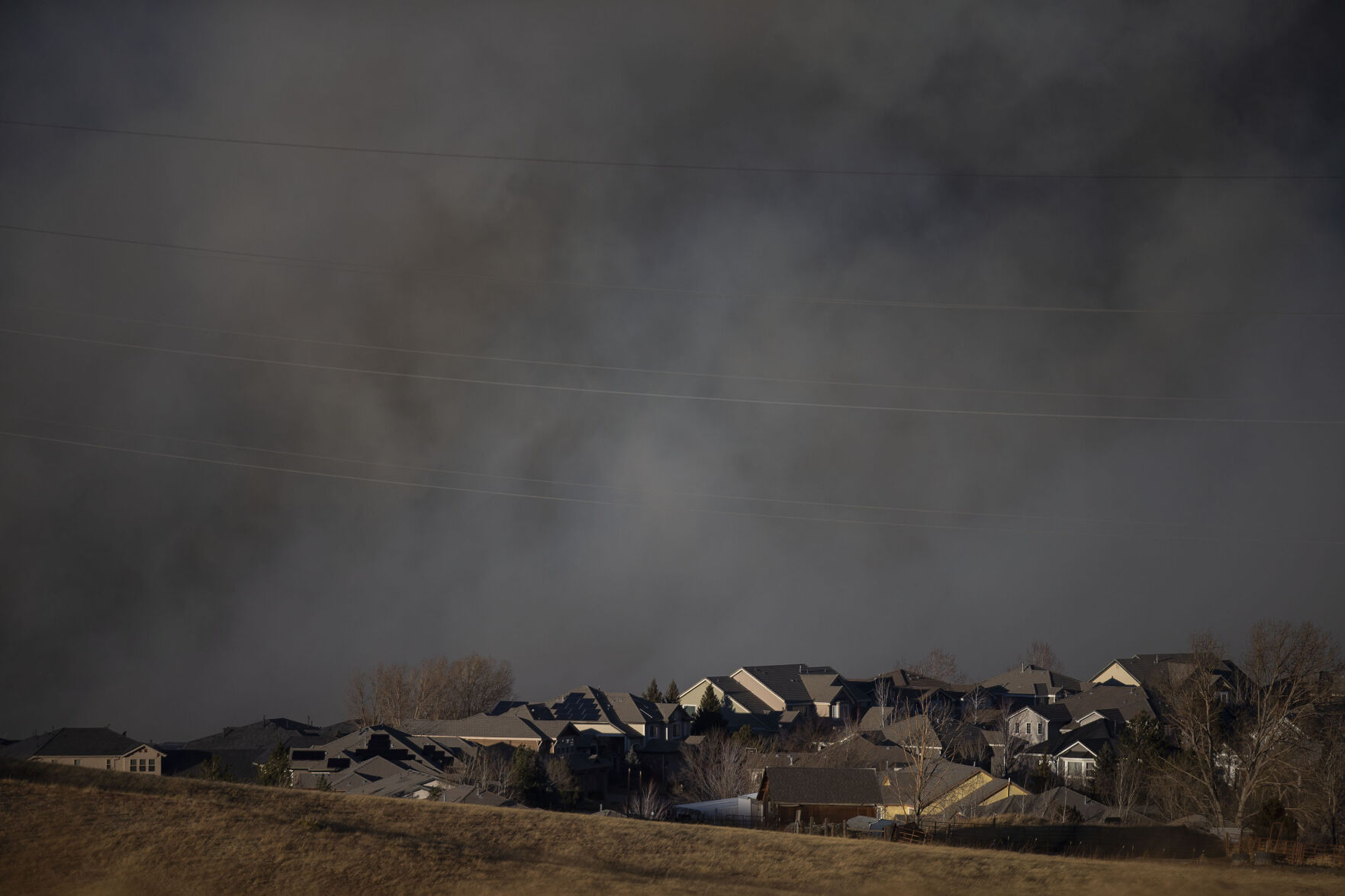 123121-news-SuperiorFire08.JPG